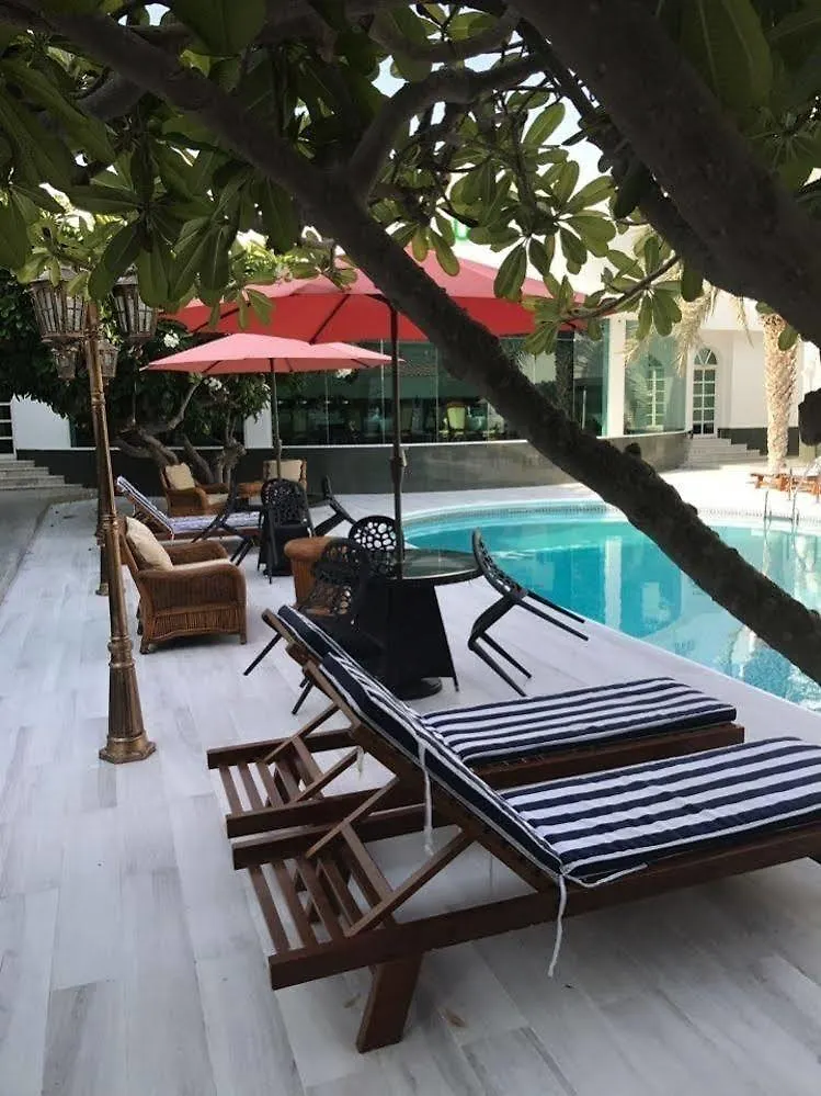Al Khalidiah Resort Шарджа